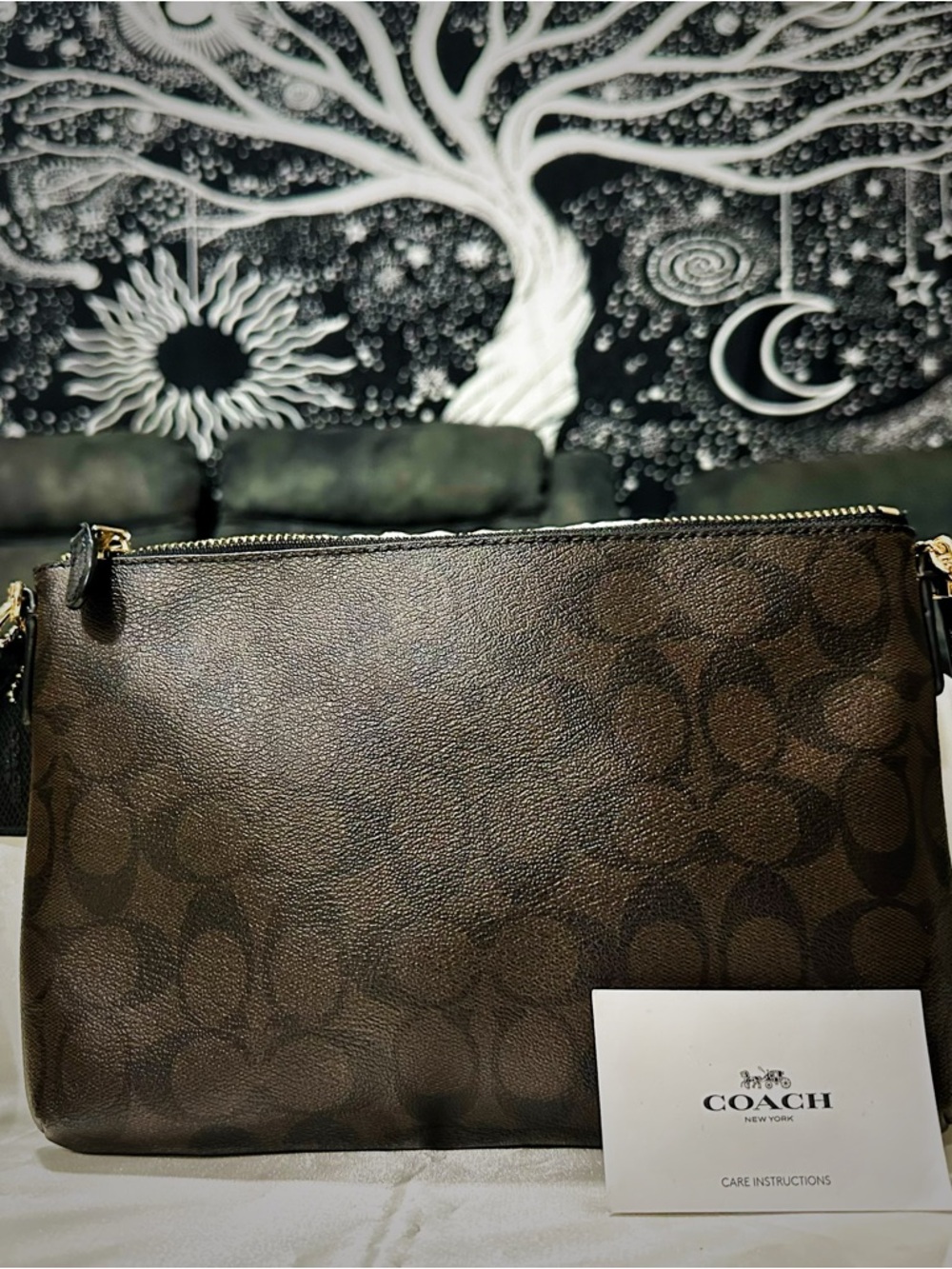 Rare Coach Y2K soho shoulder Bag Brown and Black Signature Pearl-Accent - Picture 16 of 16